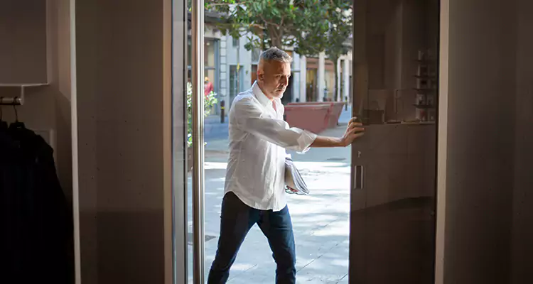 Track Cleaning and Repair for Stuck Doors in Belle Glade, FL
